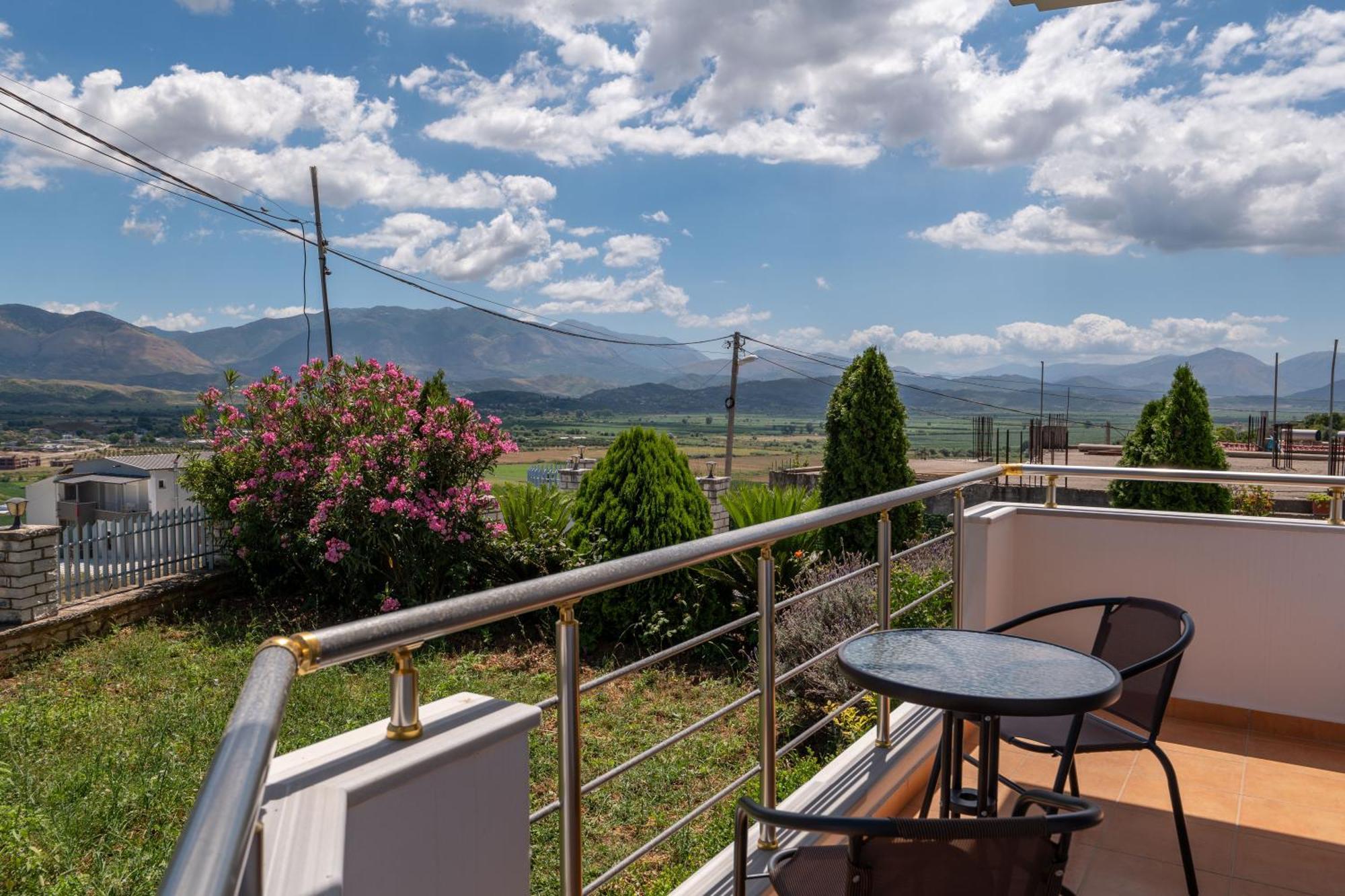 Villa Serenity Саранде Екстериор снимка
