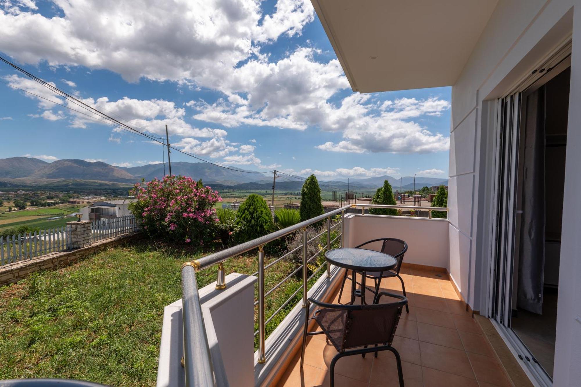Villa Serenity Саранде Екстериор снимка