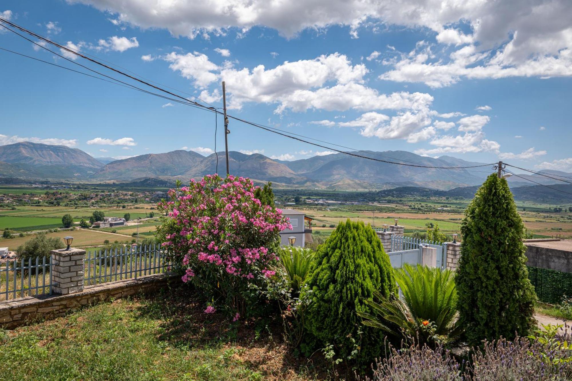 Villa Serenity Саранде Екстериор снимка