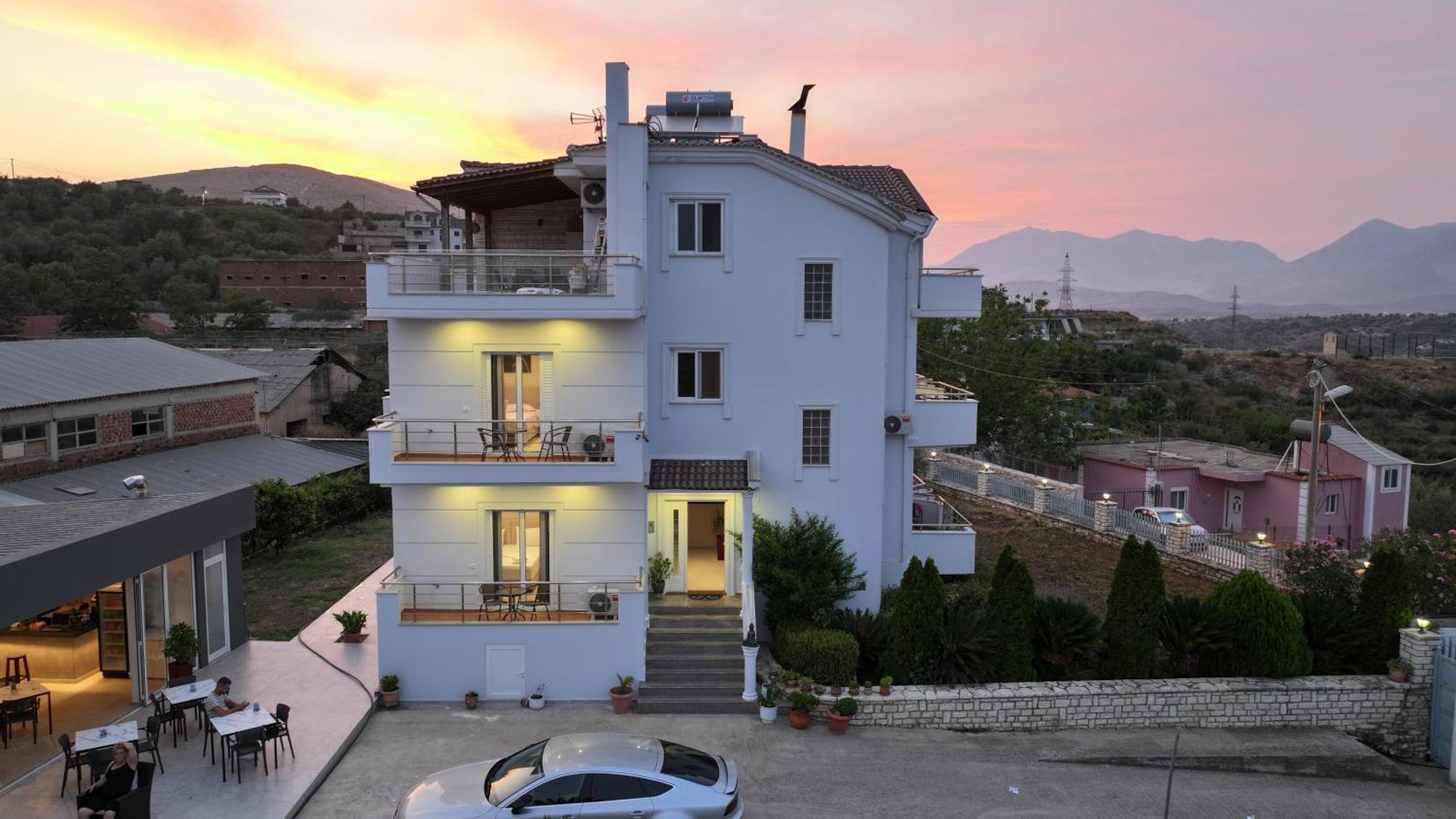 Villa Serenity Саранде Екстериор снимка