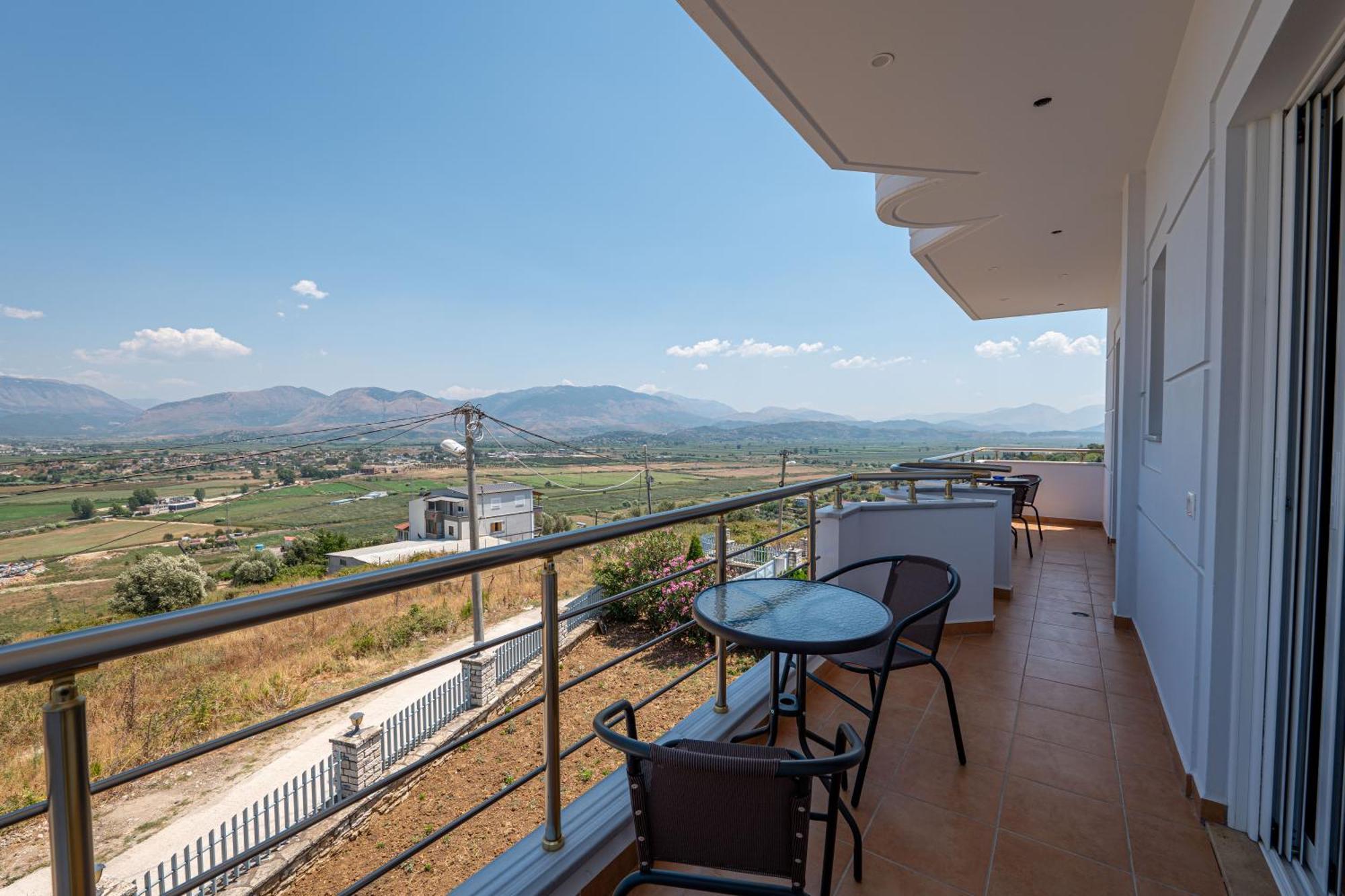 Villa Serenity Саранде Екстериор снимка