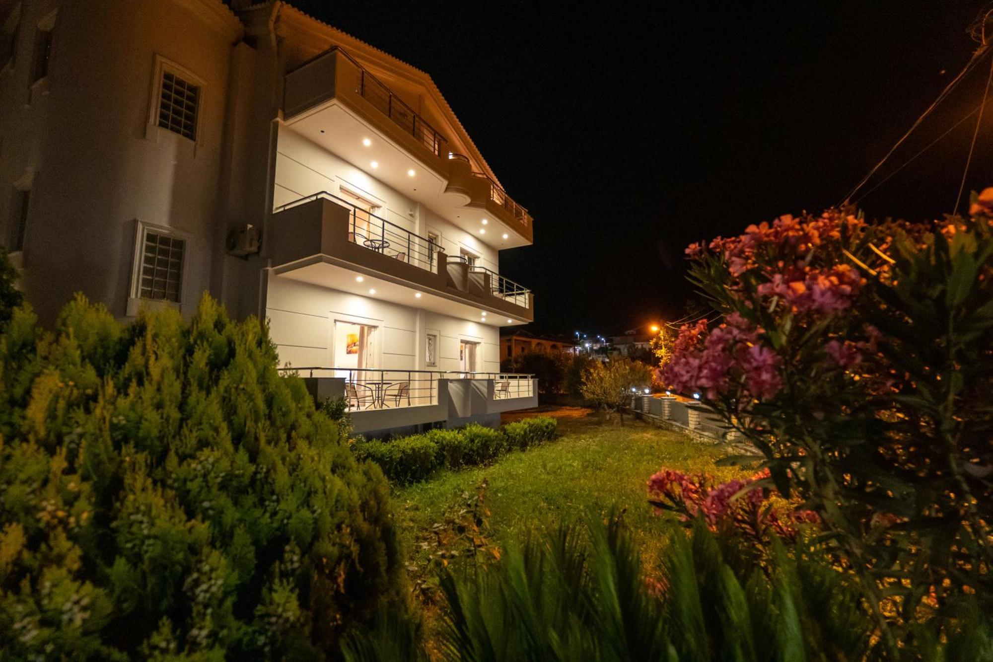 Villa Serenity Саранде Екстериор снимка